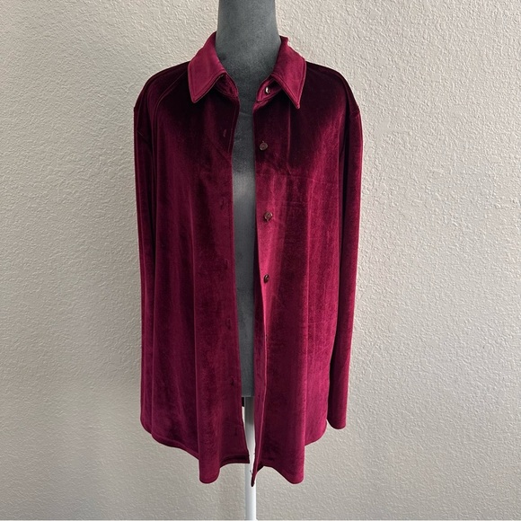 The Tog Shop Burgundy Velvet Button Up Blouse Top.  Size L - Picture 2 of 6
